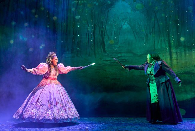 Two women dressed as fairies on a stage. Image courtesy of Manuel Harlan